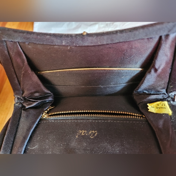 Anae vintage clutch purse - Picture 8 of 8